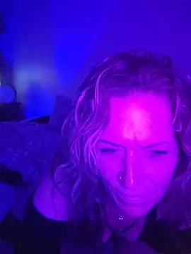 LillyXLust online show from 05-27-26, 07:38