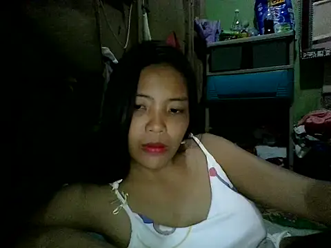 Snapshot of juicyredt chatting on 05-06-26, 12:32 juicyredt online show from 05-06-26, 12:32