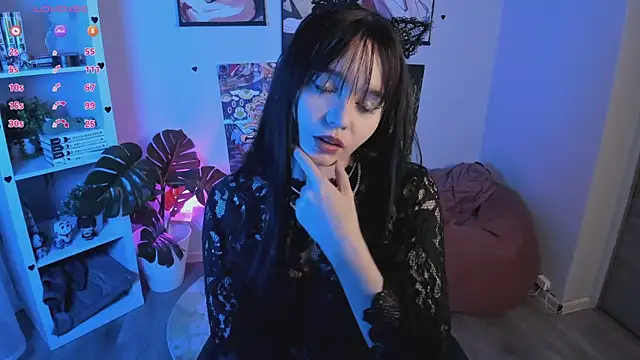 Tomie Kawakami online show from 05-08-26, 09:20