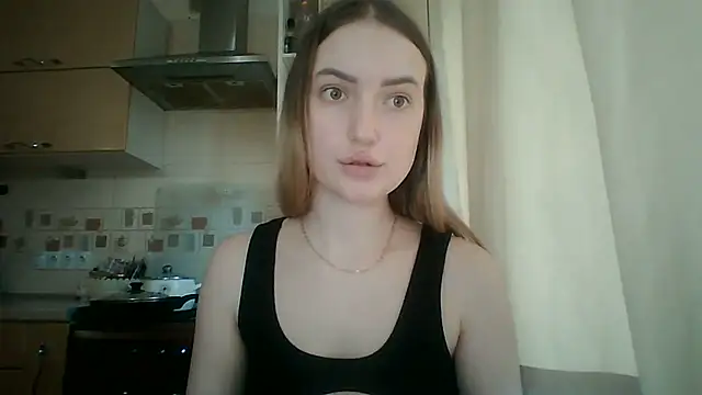 Lisanta online show from 06-03-26, 04:12