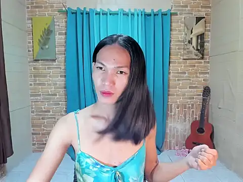 urnaughty kim online show from 05-25-26, 01:17