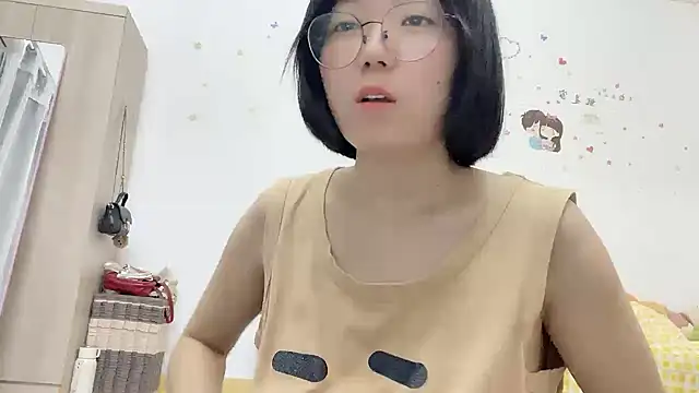 Belle-LL online show from 04-29-26, 05:30