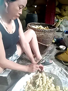 phuongtrinh1 online show from 06-16-26, 04:26