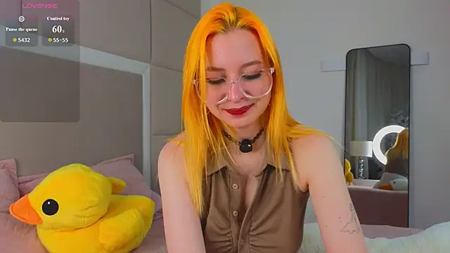 TwinkleFox online show from 05-30-26, 09:50
