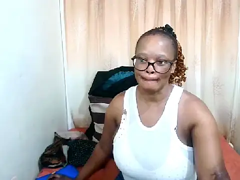 Snapshot of Ebony_Bloom69 chatting on 07-22-26, 04:59 Ebony Bloom69 online show from 07-22-26, 04:59