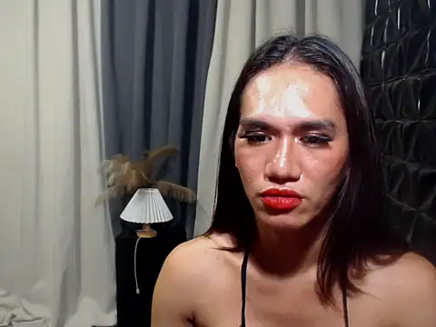 Queen Haliyah online show from 05-15-26, 11:12