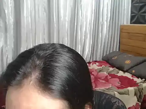 Queen Haliyah online show from 07-16-26, 01:06