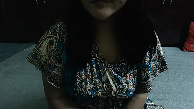 Snapshot of rebel_xoxo chatting on 07-01-26, 05:23 rebel xoxo online show from 07-01-26, 05:23