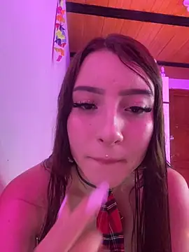 athenea Da online show from 04-20-26, 06:31