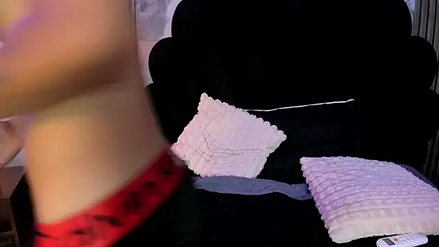 Taylor brownn online show from 04-21-26, 01:42