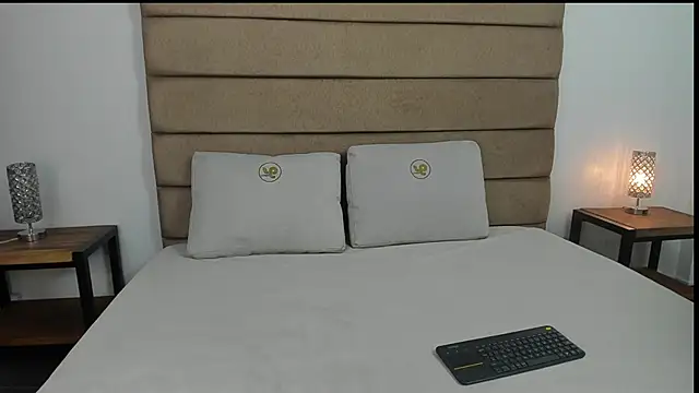 claire scott online show from 04-22-26, 07:15