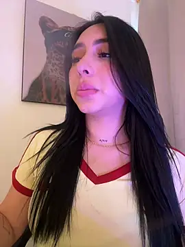 IsabellaNoir  online show from 06-27-26, 06:02