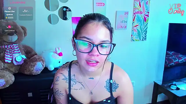 angelina 77 online show from 06-14-26, 04:20