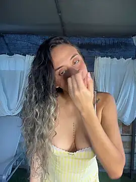 SinSirenXXX online show from 05-04-26, 12:56