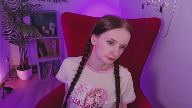 AliciaCore online show from 05-22-26, 01:28
