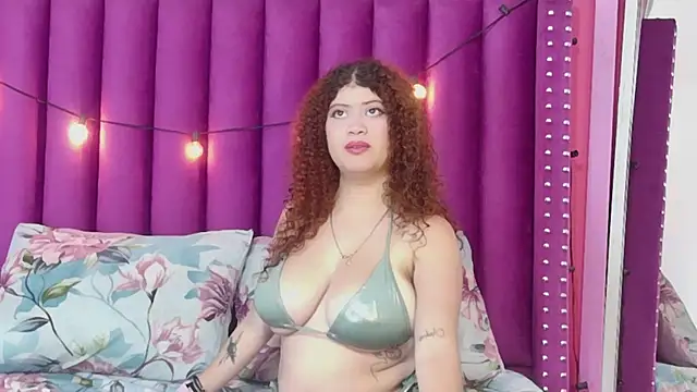 HoneyHipss online show from 05-07-26, 12:43