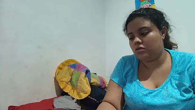 Snapshot of EliVanegas chatting on 06-20-26, 01:19 EliVanegas online show from 06-20-26, 01:19