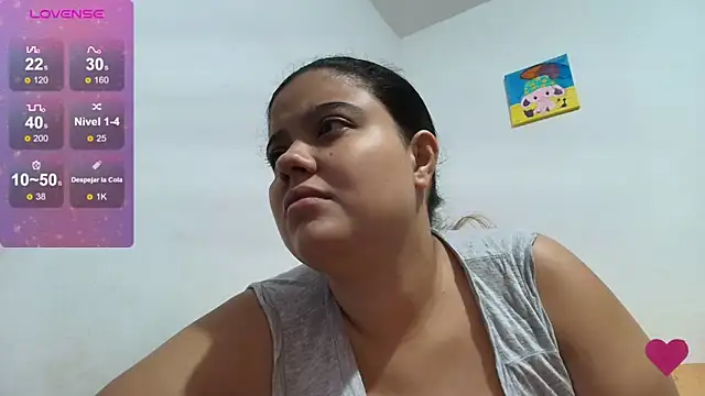Snapshot of EliVanegas chatting on 06-25-26, 10:09 EliVanegas online show from 06-25-26, 10:09