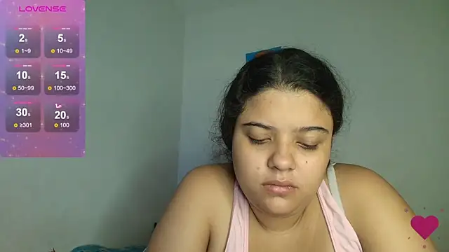 Snapshot of EliVanegas chatting on 06-28-26, 10:05 EliVanegas online show from 06-28-26, 10:05