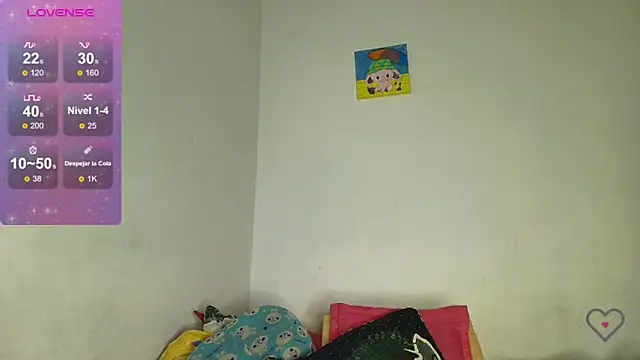 Snapshot of EliVanegas chatting on 07-06-26, 03:03 EliVanegas online show from 07-06-26, 03:03