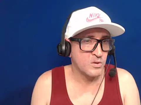 HairyCouple online show from 04-23-26, 01:29