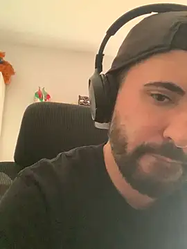 chiquitoconsecreto online show from 05-27-26, 06:16