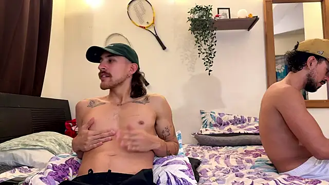 Aaron wheel online show from 05-08-26, 02:39