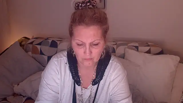 Divineblond online show from 03-02-26, 09:54