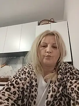 Divineblond online show from 03-13-26, 12:28