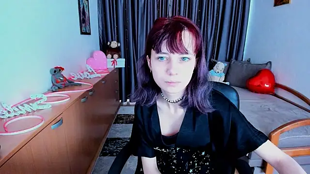 MiniLysii online show from 05-24-26, 05:45