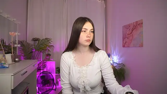 BettyMarlowe online show from 06-12-26, 05:39