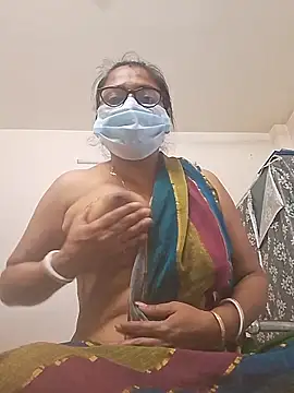Snapshot of roshnidas1 chatting on 05-08-26, 07:57 roshnidas1 online show from 05-08-26, 07:57