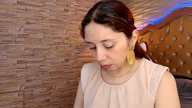 stephaniesun  online show from 04-24-26, 12:40
