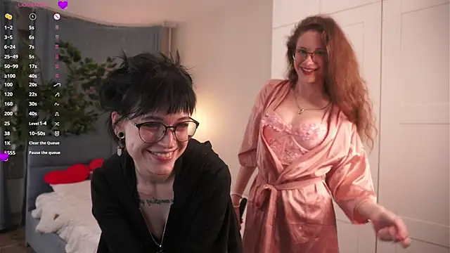 TeaseDealer online show from 05-10-26, 07:19