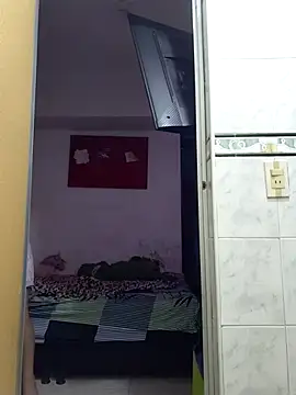 SweetyNaugthy online show from 05-08-26, 04:51