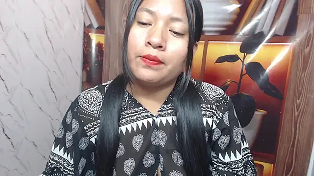 Sol vannesa online show from 05-18-26, 04:07