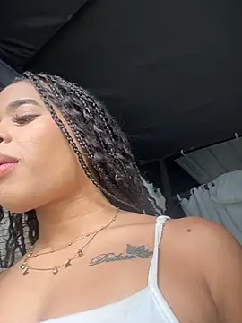 Snapshot of EmmaExoticaXXX chatting on 07-07-26, 09:19 EmmaExoticaXXX online show from 07-07-26, 09:19