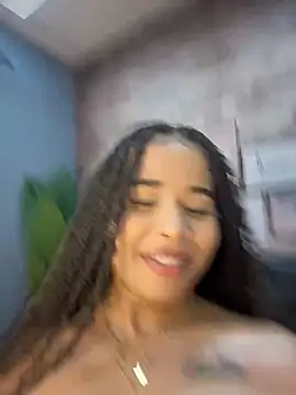 Snapshot of EmmaExoticaXXX chatting on 07-08-26, 09:19 EmmaExoticaXXX online show from 07-08-26, 09:19