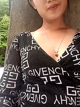 Rosie LoveUU online show from 04-27-26, 11:08