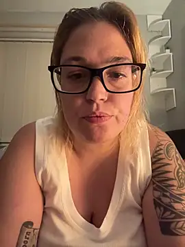 SecretRavenXO online show from 06-07-26, 10:02