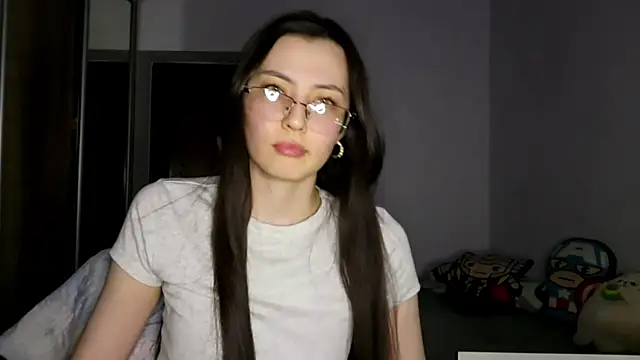 AshleyTropiano online show from 05-19-26, 04:24