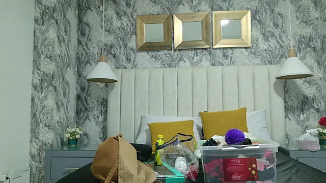 Sophie Vega online show from 06-26-26, 03:00