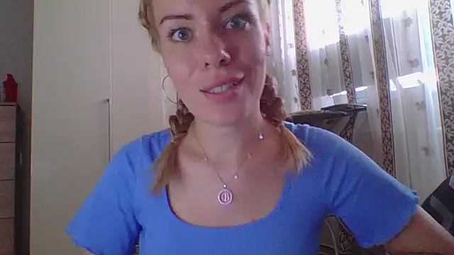 Softy Aura  online show from 08-05-26, 12:08