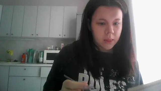 Amanda Mia  online show from 05-11-26, 08:20