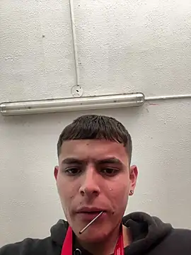 fresdyhot online show from 07-27-26, 04:47