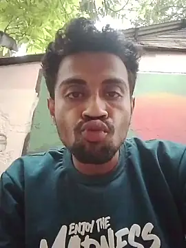 Snapshot of desibullboybd chatting on 06-02-26, 12:18 desibullboybd online show from 06-02-26, 12:18