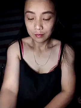 Snapshot of Onie116 chatting on 05-03-26, 01:17 Onie116 online show from 05-03-26, 01:17