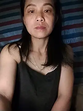 Snapshot of Onie116 chatting on 05-09-26, 11:10 Onie116 online show from 05-09-26, 11:10