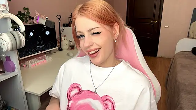 milimoon online show from 04-28-26, 02:27