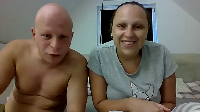 Nadine-wild online show from 07-12-26, 06:43
